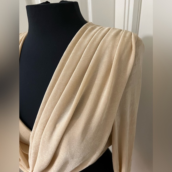 NWT Fashion Nova Weekend Behavior Cowl Neck Crop Top - Picture 7 of 16